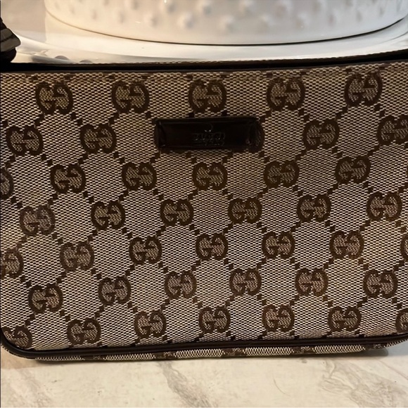 Gucci Brown and Tan Shoulder Bag - Picture 3 of 15